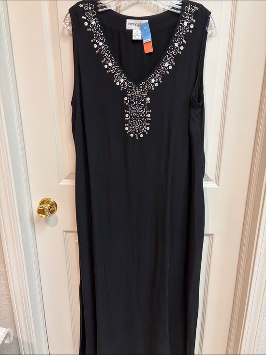 Bloomingdale's Dresses & Skirts - Bloomingdale's Silk Maxi Dress with White & Pearlized Bead V-Neck Trim